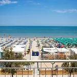 Sole Hotel 2*